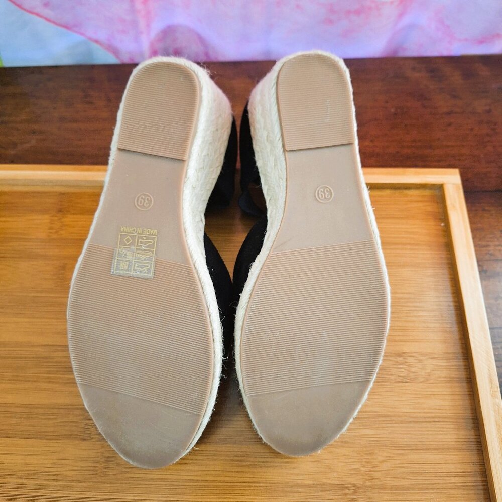Faux Suede Black Natural Wedge Closed Toe Espadrilles Ankle Straps Size 39 EU - Picture 15 of 15